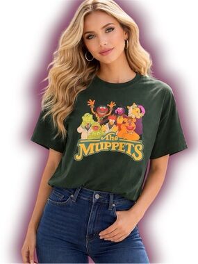 Pre-Loved Disneyland Parks The Muppets Classic Logo T-Shirt